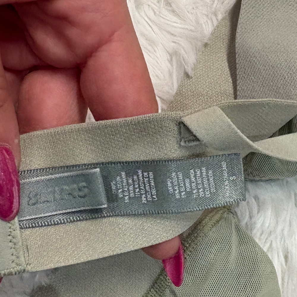 SKIMS Olive Green Ribbed Bra - Picture 5 of 5